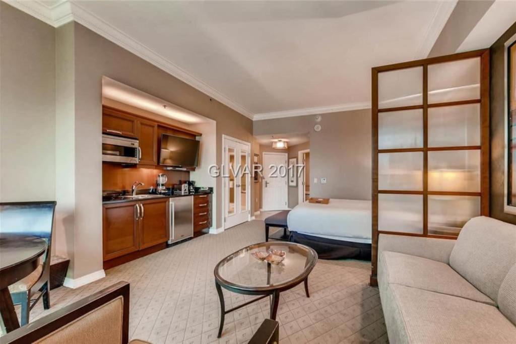 Mgm Signature Ph 30Th Floor Deluxe Studio Apartment Strip Facing With Balcony Las Vegas Bagian luar foto